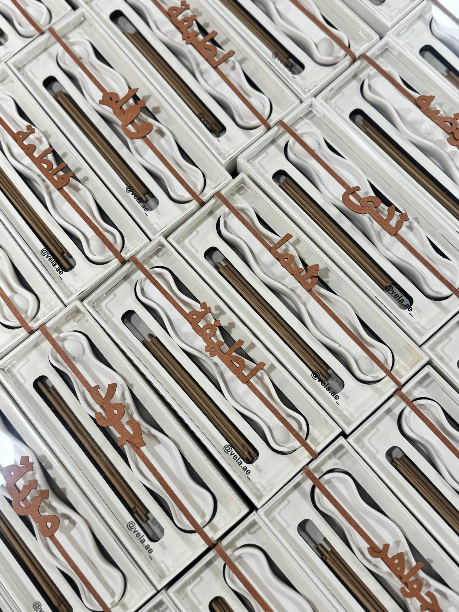 Oud sticks in velvet box - Image 3