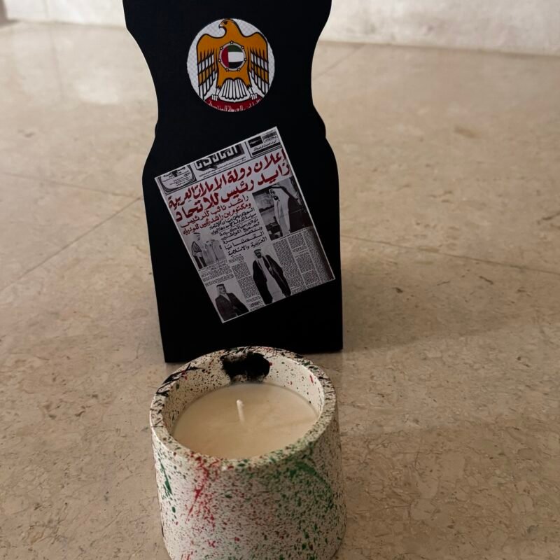 Scented candle/ شمعه معطره