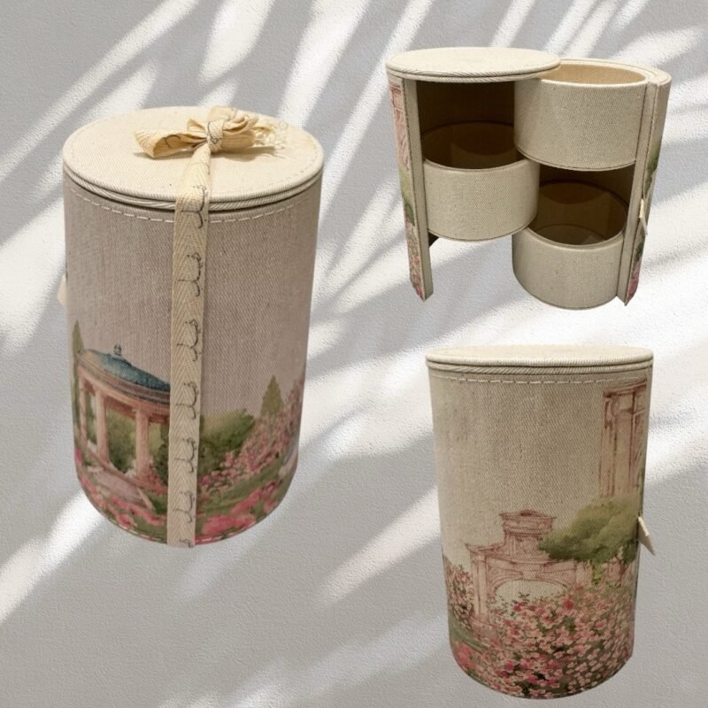 Linen jewelry box