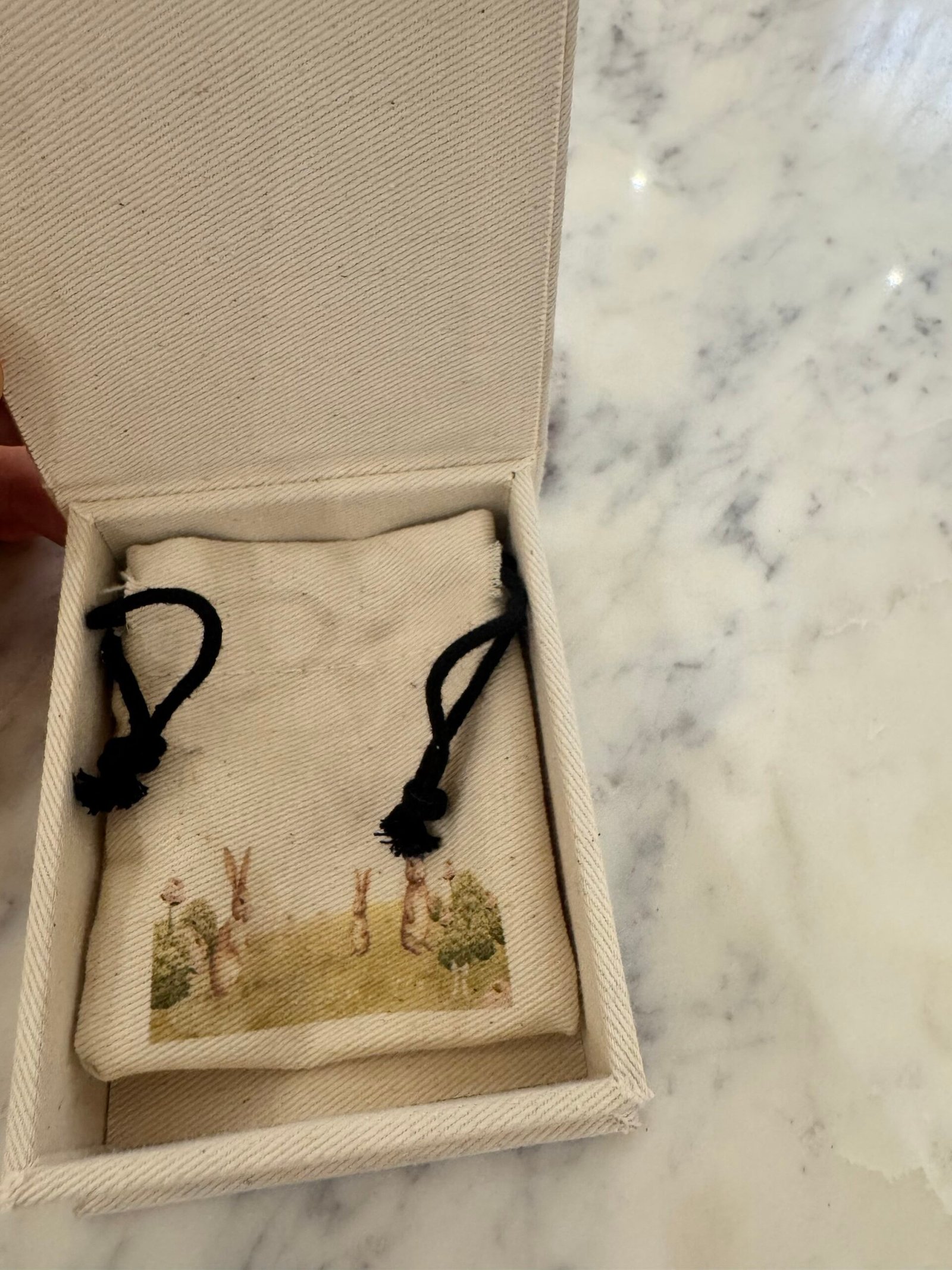 Linen box and pouch (oud+ musk) - Image 2